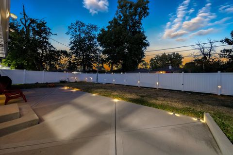 Tiny photo for 16047 Cambridge Court, Markham, IL 60428 (MLS # 12499892)