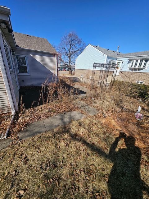 Tiny photo for 4939 N Cumberland Avenue, Norridge, IL 60706 (MLS # 12602745)