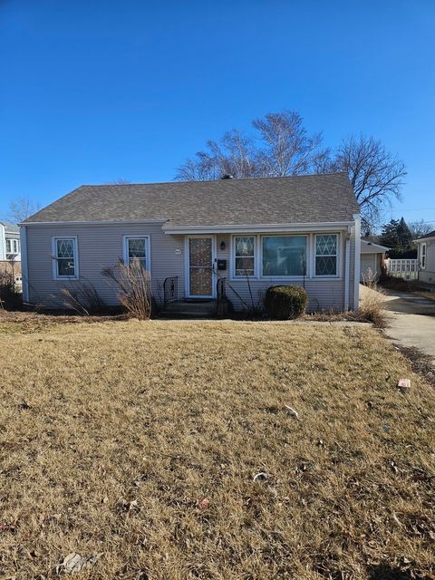 Photo of 4939 N Cumberland Avenue, Norridge, IL 60706 (MLS # 12602745)