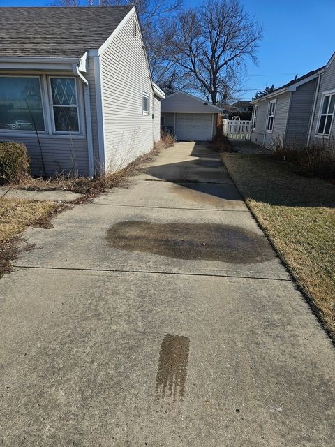 Tiny photo for 4939 N Cumberland Avenue, Norridge, IL 60706 (MLS # 12602745)