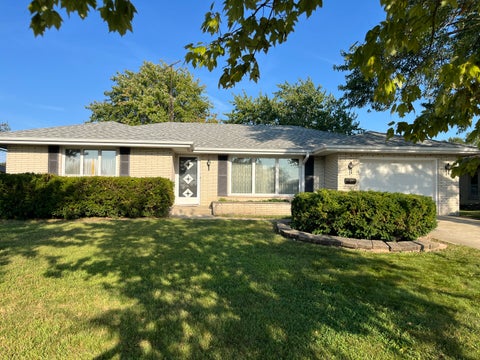 Photo of 1620 Barthelone Street, Crest Hill, IL 60403 (MLS # 12754341)