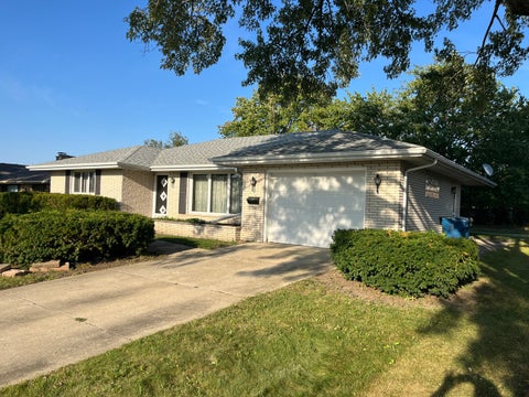 Tiny photo for 1620 Barthelone Street, Crest Hill, IL 60403 (MLS # 12754341)