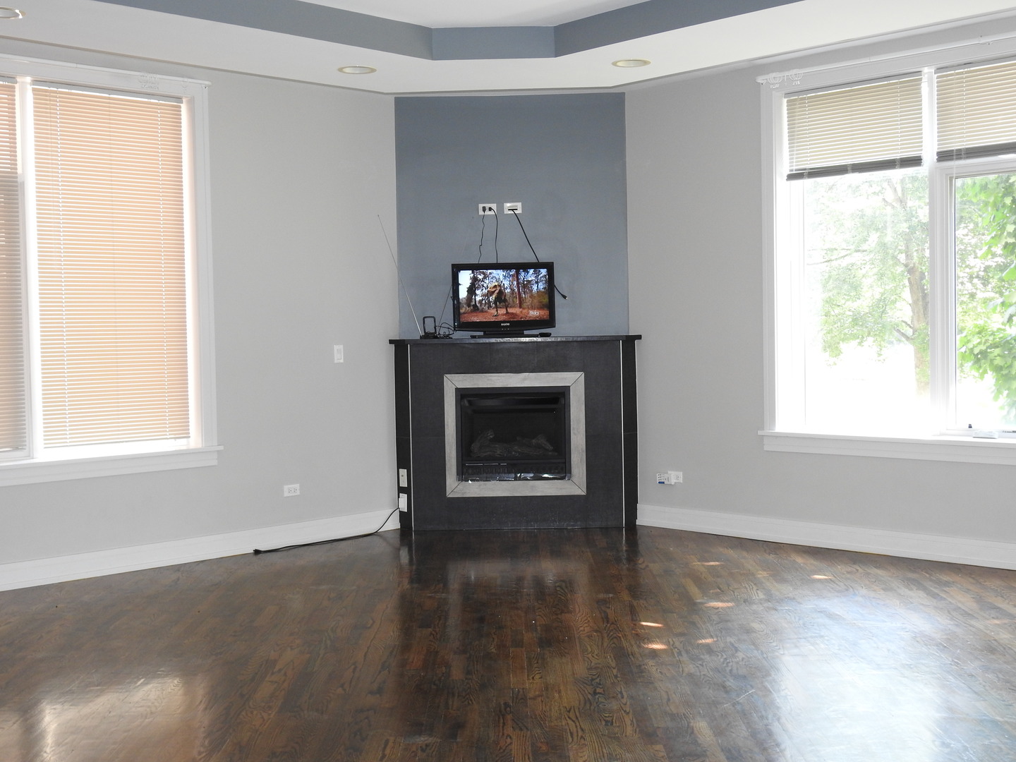 6456 S WOODLAWN Avenue 1D