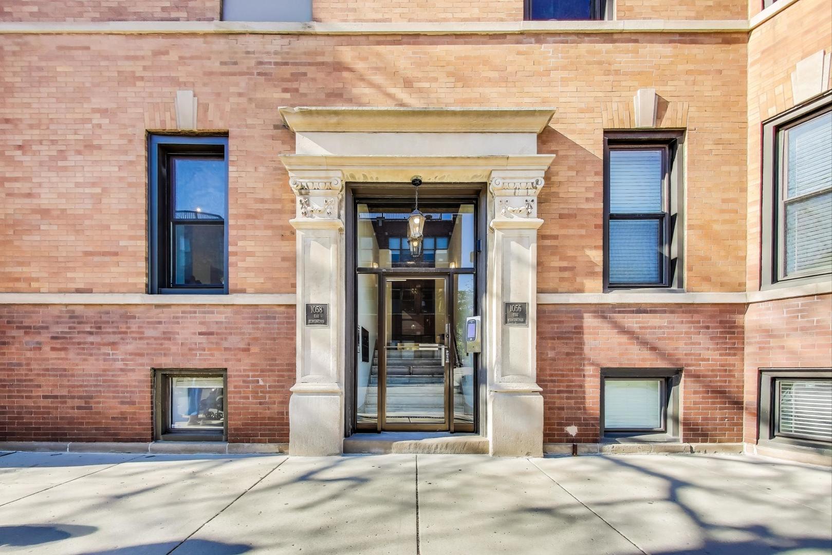 1058 W Armitage Avenue A