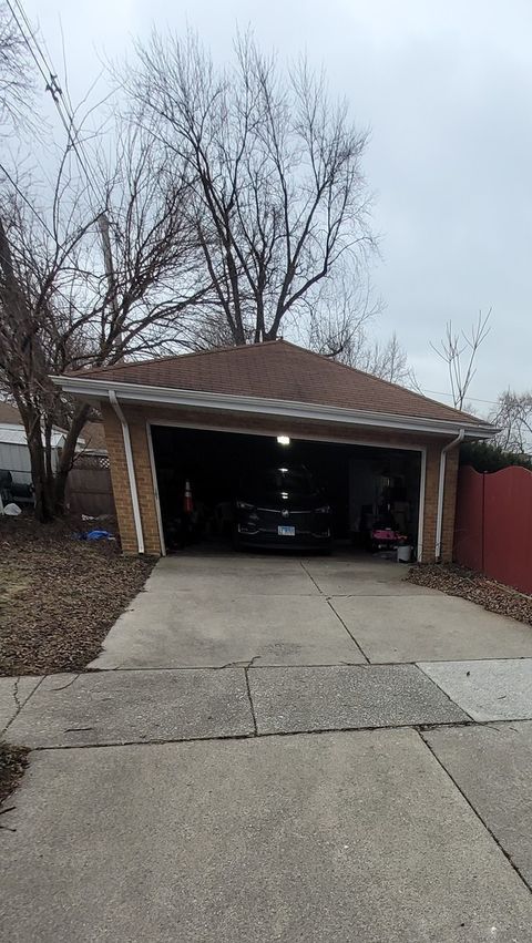 A home in Dolton