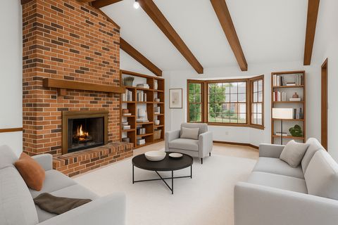 Tiny photo for 7 Douglas Drive, Sugar Grove, IL 60554 (MLS # 12489296)