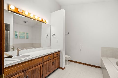 Tiny photo for 7 Douglas Drive, Sugar Grove, IL 60554 (MLS # 12489296)