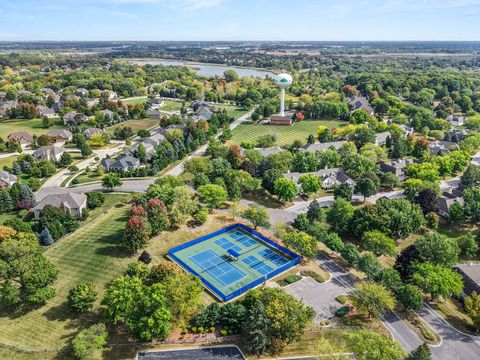 Tiny photo for 7 Douglas Drive, Sugar Grove, IL 60554 (MLS # 12489296)