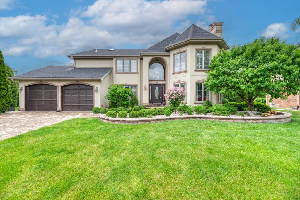 1505 Old Oak Place