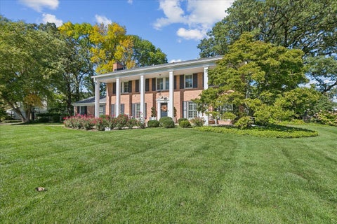 Tiny photo for 788 Linden Avenue, Lake Forest, IL 60045 (MLS # 12774798)