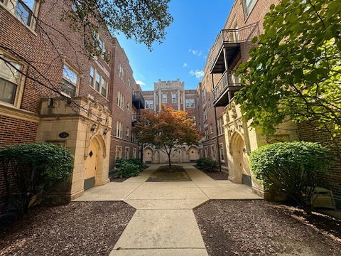 Tiny photo for 2317 E 70th Place #111W, Chicago, IL 60649 (MLS # 12787817)