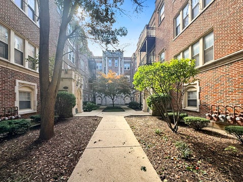 Photo of 2317 E 70th Place #111W, Chicago, IL 60649 (MLS # 12787817)