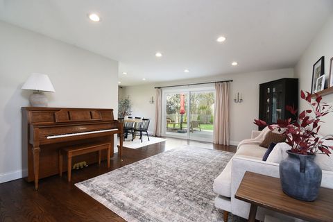 Tiny photo for 1112 N Old Bridge Road, Palatine, IL 60067 (MLS # 12620353)