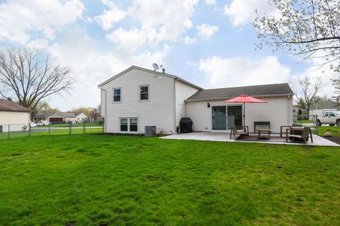 Tiny photo for 1112 N Old Bridge Road, Palatine, IL 60067 (MLS # 12620353)