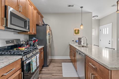 Tiny photo for 2940 Mary Leigh Drive #0, Bettendorf, IA 52722 (MLS # 12634031)