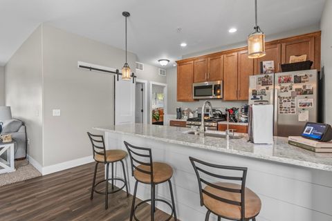 Tiny photo for 2940 Mary Leigh Drive #0, Bettendorf, IA 52722 (MLS # 12634031)