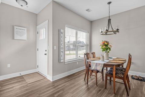 Tiny photo for 2940 Mary Leigh Drive #0, Bettendorf, IA 52722 (MLS # 12634031)