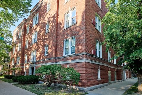 1952 W Patterson Avenue EG Chicago IL 60613