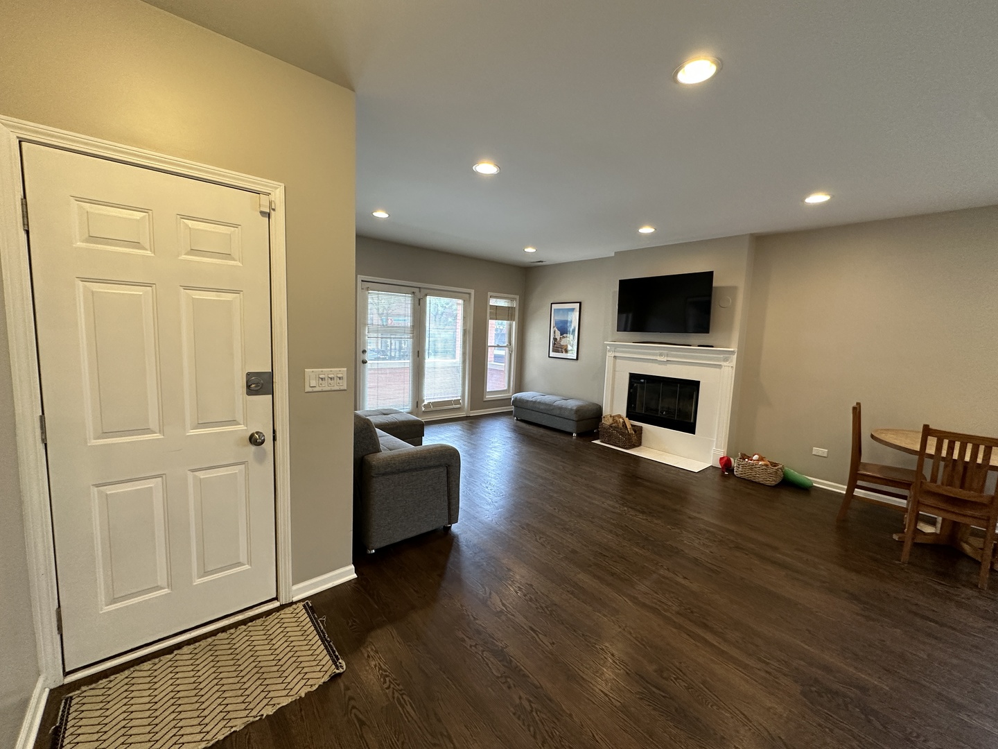 1539 N Wicker Park Avenue 1W