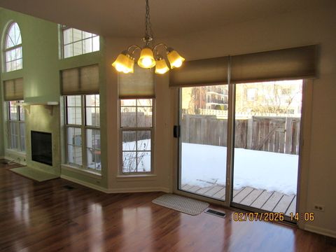 Tiny photo for 718 Sturnbridge Lane, Schaumburg, IL 60173 (MLS # 12605361)