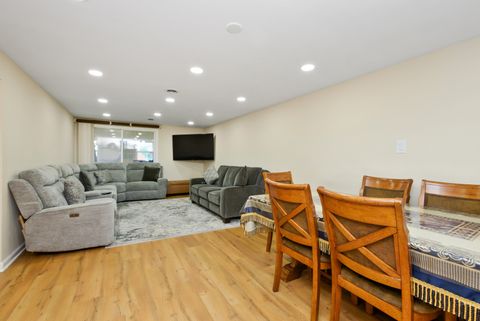 Tiny photo for 8037 Mcvicker Avenue, Burbank, IL 60459 (MLS # 12611855)