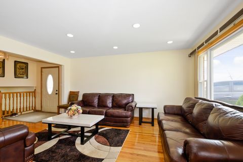 Tiny photo for 8037 Mcvicker Avenue, Burbank, IL 60459 (MLS # 12611855)