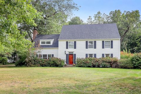 42W641 Jens Jensen Lane St. Charles IL 60175