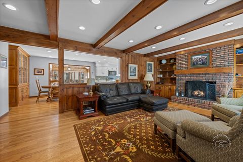 Tiny photo for 1612 Fox Bend Court, Naperville, IL 60563 (MLS # 12548478)