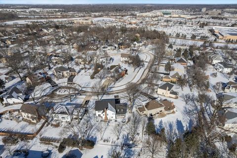 Tiny photo for 1612 Fox Bend Court, Naperville, IL 60563 (MLS # 12548478)