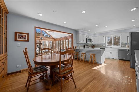 Tiny photo for 1612 Fox Bend Court, Naperville, IL 60563 (MLS # 12548478)