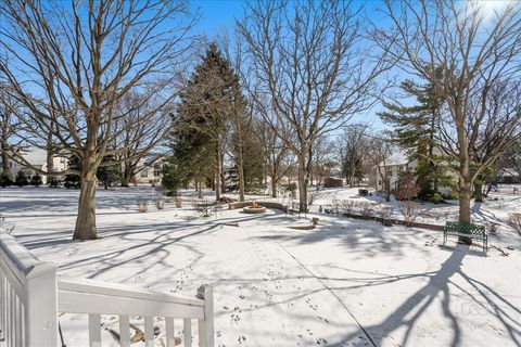 Tiny photo for 1612 Fox Bend Court, Naperville, IL 60563 (MLS # 12548478)