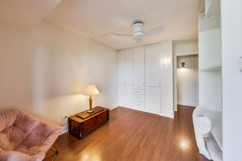 Tiny photo for 651 W Sheridan Road #7B, Chicago, IL 60613 (MLS # 12481104)