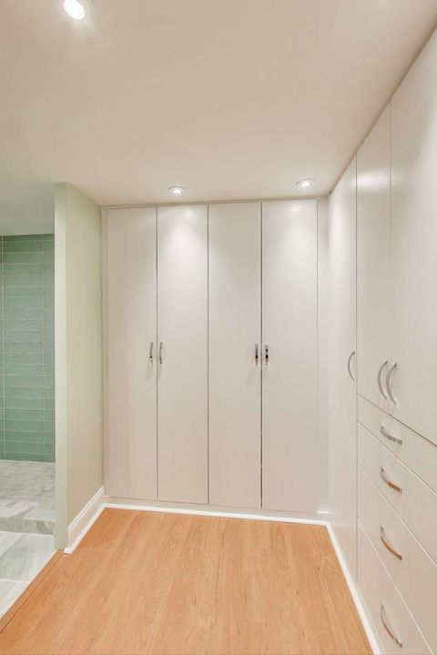 Tiny photo for 651 W Sheridan Road #7B, Chicago, IL 60613 (MLS # 12481104)
