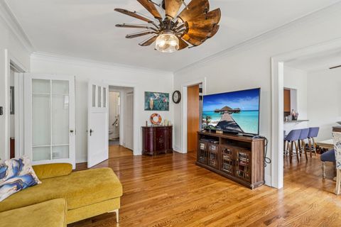 Tiny photo for 801 Hinman Avenue #1, Evanston, IL 60202 (MLS # 12620670)