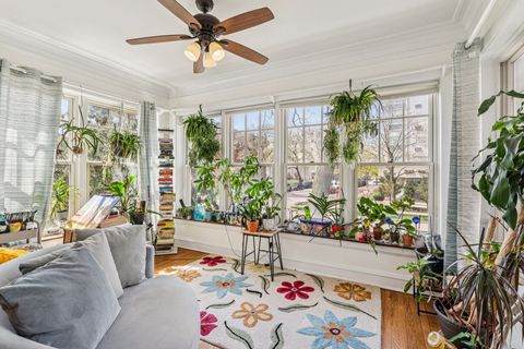 Tiny photo for 801 Hinman Avenue #1, Evanston, IL 60202 (MLS # 12620670)