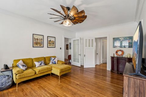 Tiny photo for 801 Hinman Avenue #1, Evanston, IL 60202 (MLS # 12620670)
