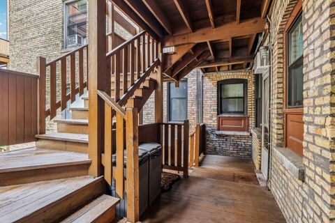 Tiny photo for 801 Hinman Avenue #1, Evanston, IL 60202 (MLS # 12620670)