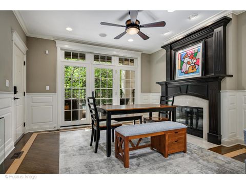 Tiny photo for 862 W Roscoe Street #1, Chicago, IL 60657 (MLS # 12478309)