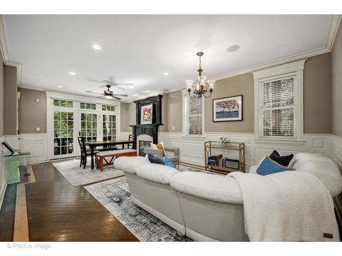 Tiny photo for 862 W Roscoe Street #1, Chicago, IL 60657 (MLS # 12478309)