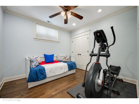 Tiny photo for 862 W Roscoe Street #1, Chicago, IL 60657 (MLS # 12478309)