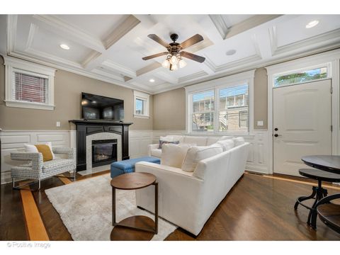 Tiny photo for 862 W Roscoe Street #1, Chicago, IL 60657 (MLS # 12478309)
