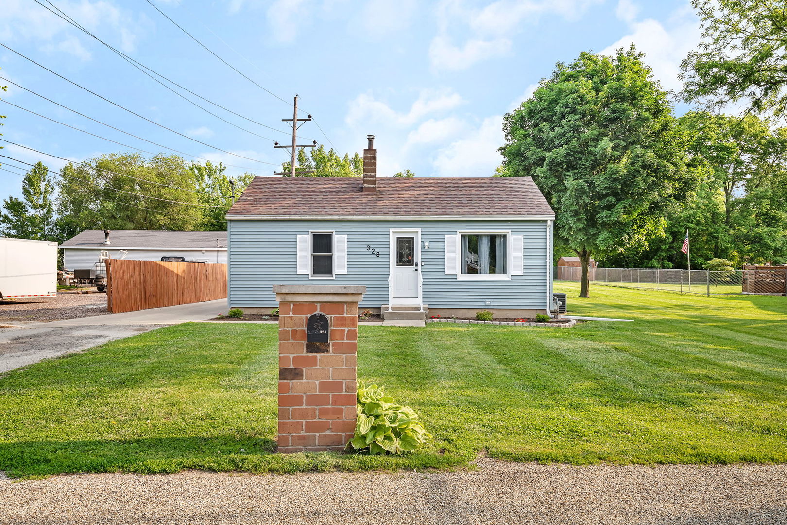 328 W 12th Street
