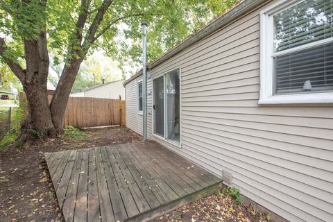Tiny photo for 135 Oak Drive, DeKalb, IL 60115 (MLS # 12498337)