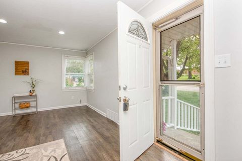 Tiny photo for 135 Oak Drive, DeKalb, IL 60115 (MLS # 12498337)