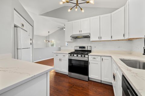 Tiny photo for 9521 Georgetown Lane, Crystal Lake, IL 60014 (MLS # 12423368)