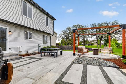 Tiny photo for 1263 E Essex Court, Round Lake Beach, IL 60073 (MLS # 12640532)