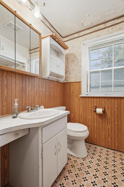 Tiny photo for 101 E D Street, Alpha, IL 61413 (MLS # 12602566)