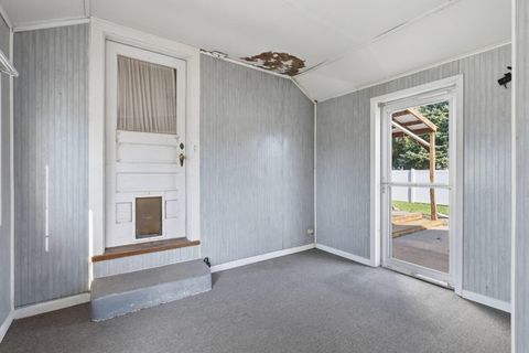 Tiny photo for 101 E D Street, Alpha, IL 61413 (MLS # 12602566)