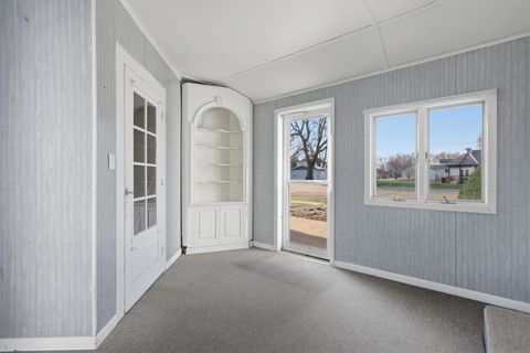 Tiny photo for 101 E D Street, Alpha, IL 61413 (MLS # 12602566)