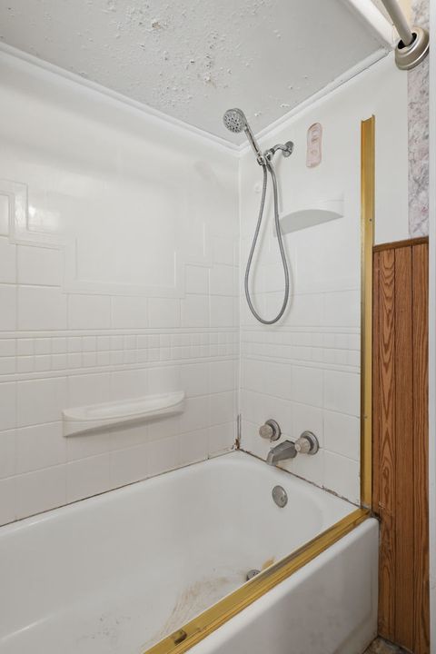 Tiny photo for 101 E D Street, Alpha, IL 61413 (MLS # 12602566)